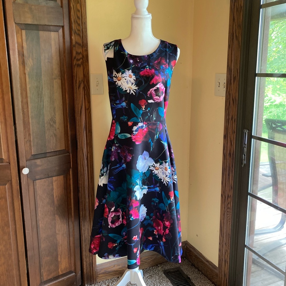 EUC stretch scuba fit and flare Calvin Klein sleeveless dress sz 16